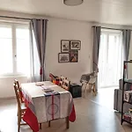 Chambre Privee, Parking Gratuit